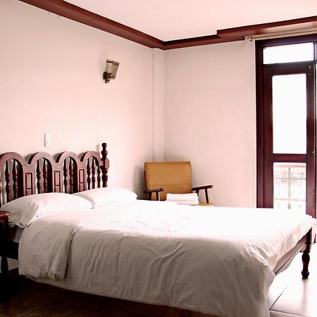 Hotel Cumanda Alfaro Экстерьер фото